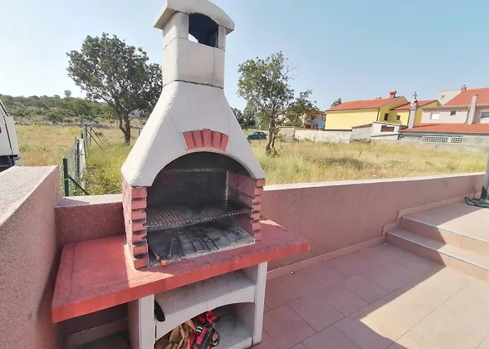 Maslina * Novi Vinodolski
